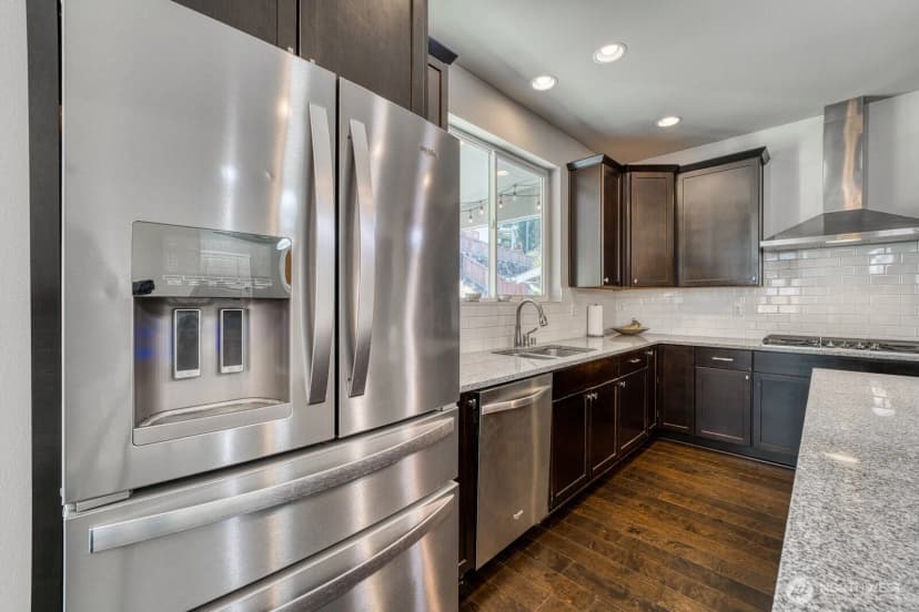 Property photo for 10549 Sentinel Drive, Gig Harbor photo 10