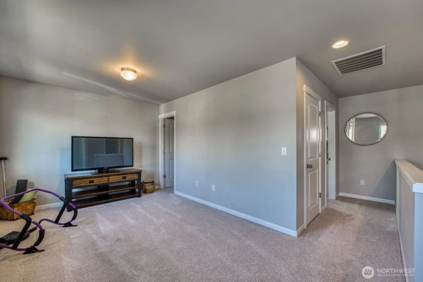 Property photo for 10549 Sentinel Drive, Gig Harbor photo 23