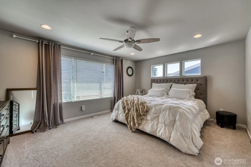 Property photo for 10549 Sentinel Drive, Gig Harbor photo 17