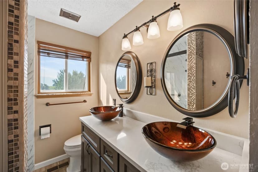 Property photo for 2716 8th Street Ne, East Wenatchee photo 17