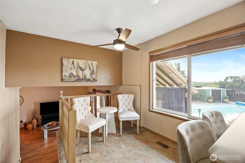 Property photo for 2716 8th Street Ne, East Wenatchee photo 15