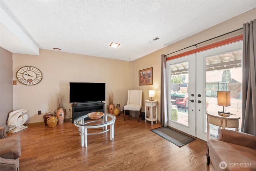 Property photo for 2716 8th Street Ne, East Wenatchee photo 16