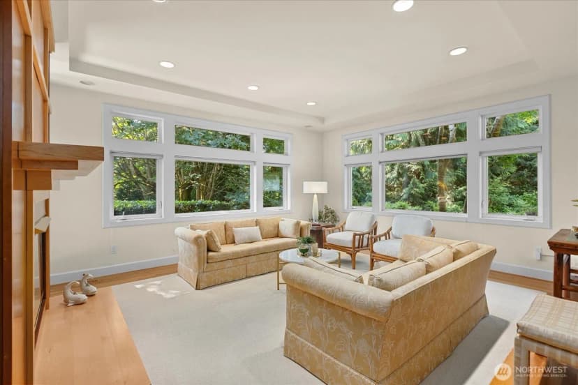 Property photo for 1540 151st Pl, Mill Creek photo 3