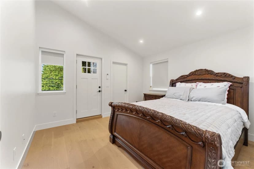 Property photo for 509 N 78th Street, Seattle photo 31