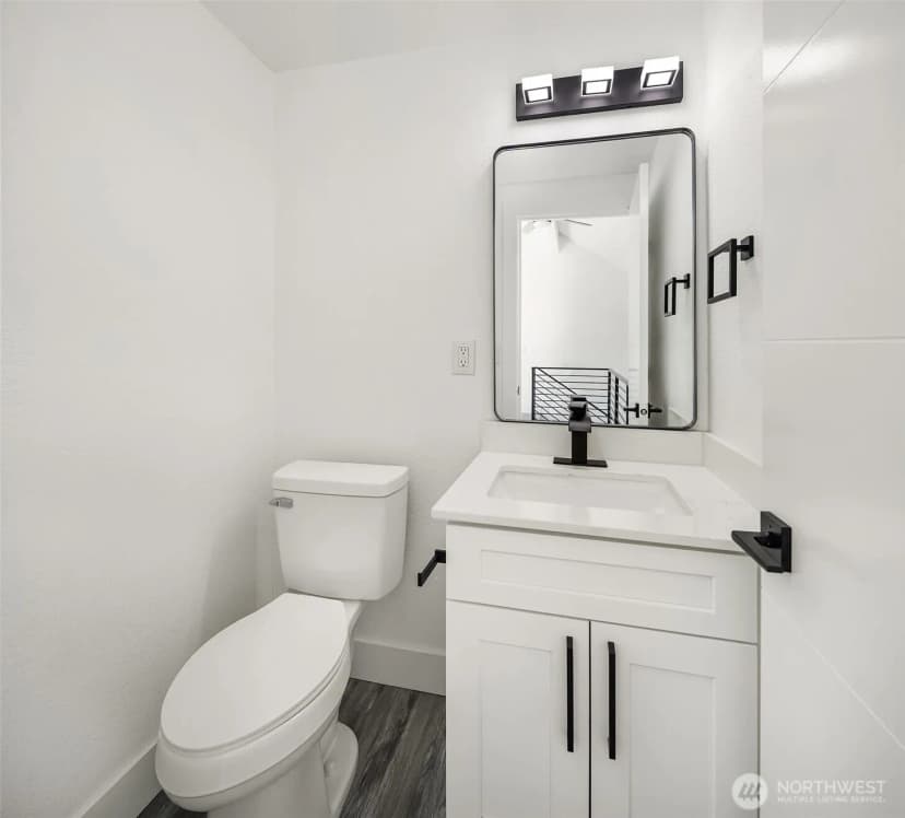Property photo for 22841 32nd Avenue W, Brier photo 25