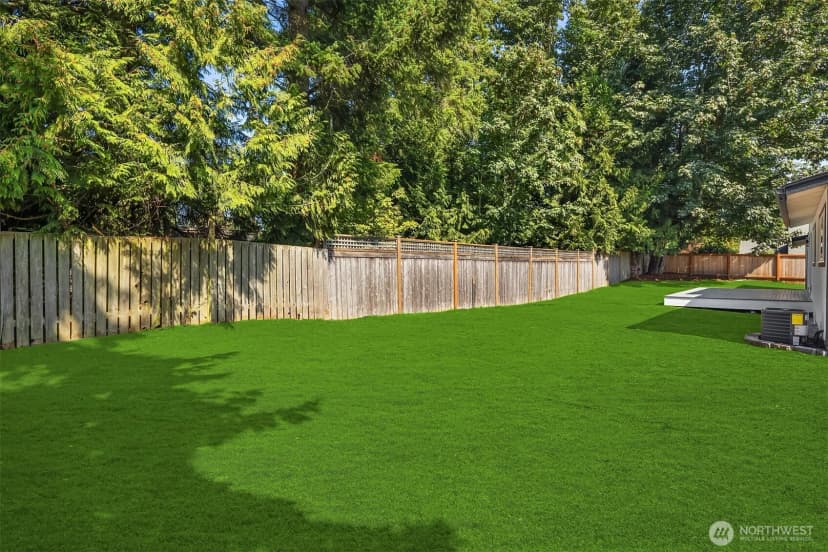Property photo for 22841 32nd Avenue W, Brier photo 9