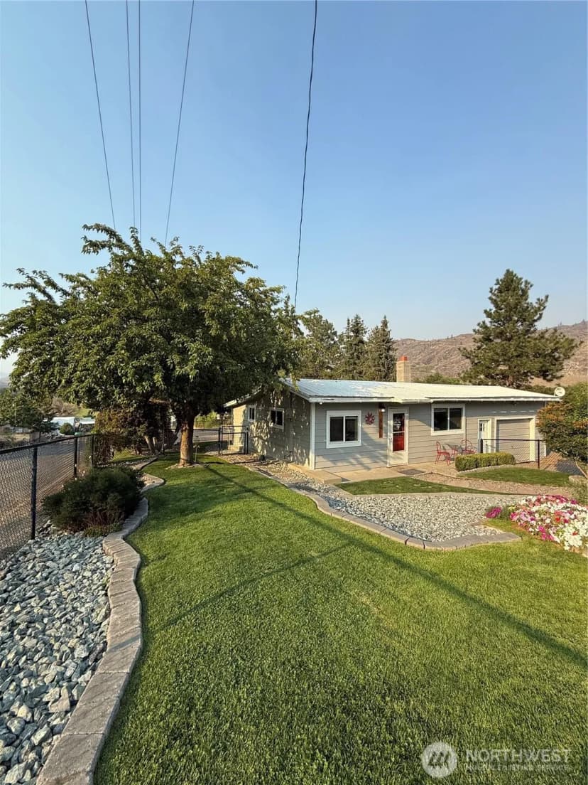 Property photo for 210 1st. Street, Riverside photo 2