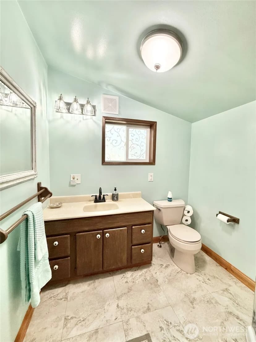 Property photo for 210 1st. Street, Riverside photo 18