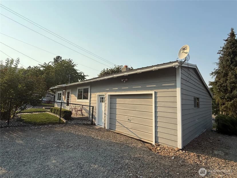 Property photo for 210 1st. Street, Riverside photo 23