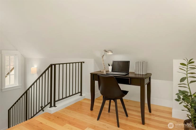 Property photo for 2224 Ne 125th Street, Seattle photo 16