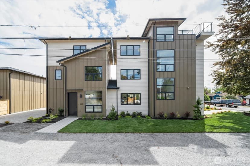 Property photo for 11256 Evanston Avenue N, Seattle photo 36