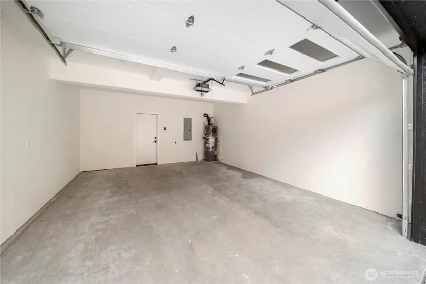 Property photo for 11256 Evanston Avenue N, Seattle photo 33
