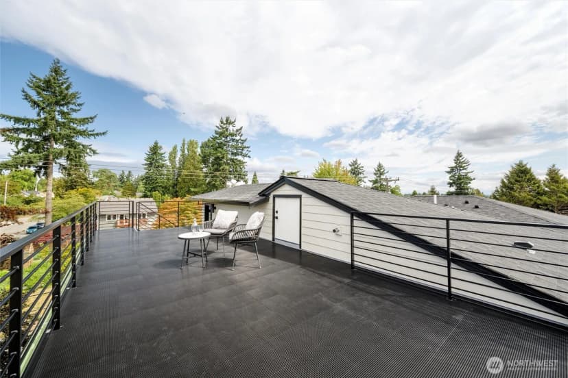 Property photo for 11256 Evanston Avenue N, Seattle photo 31