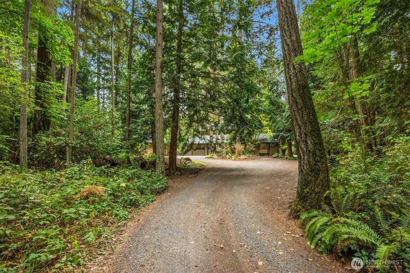 Property photo for 13098 Manzanita Road Ne, Bainbridge Island photo 37