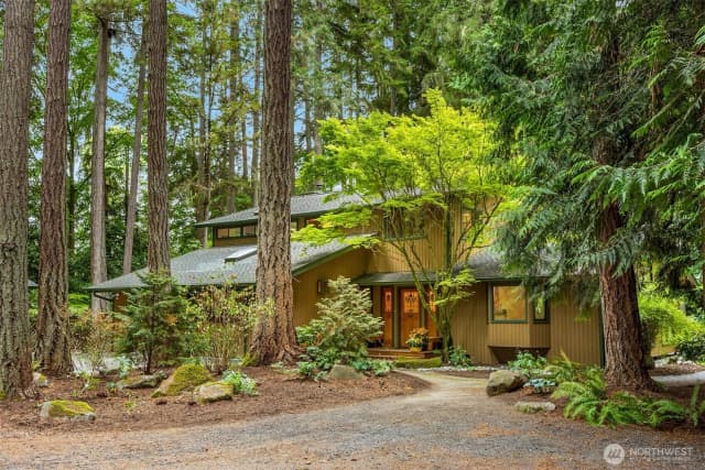 Property photo for 13098 Manzanita Road Ne, Bainbridge Island