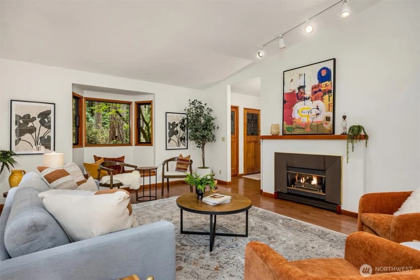 Property photo for 13098 Manzanita Road Ne, Bainbridge Island photo 9