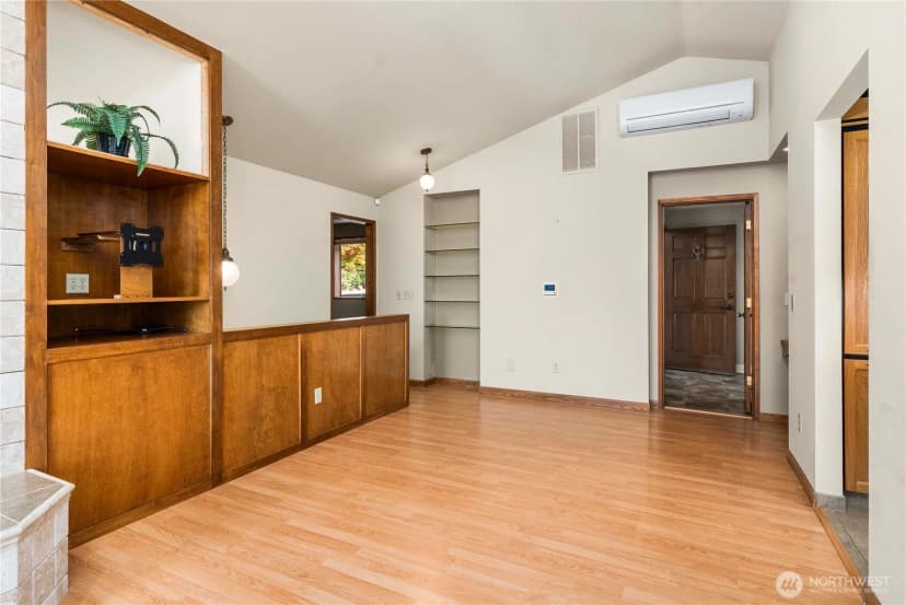 Property photo for 1709 Ne Chelsea Lane, Bremerton photo 8