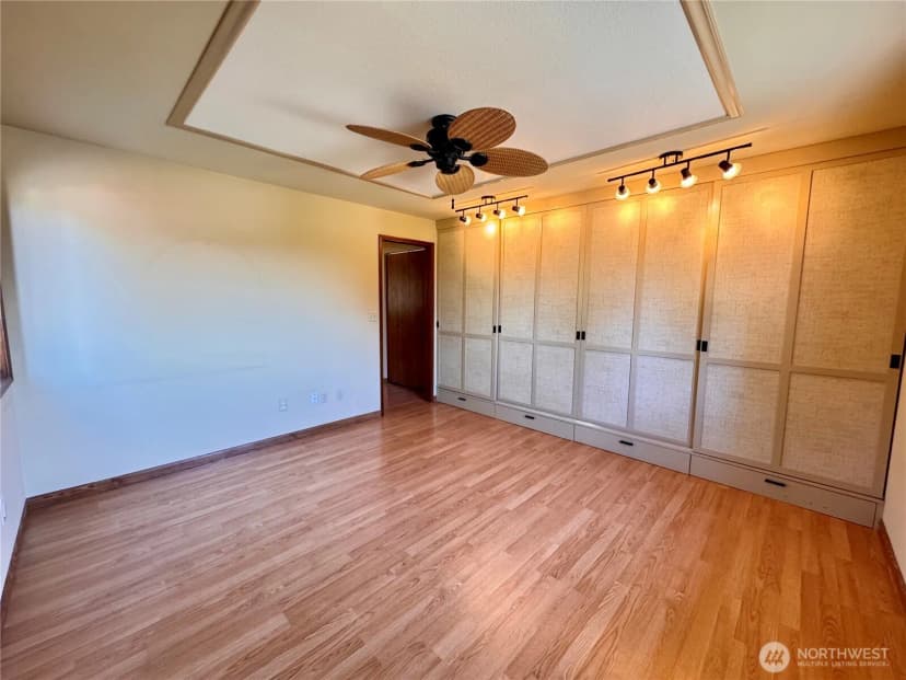 Property photo for 1709 Ne Chelsea Lane, Bremerton photo 21