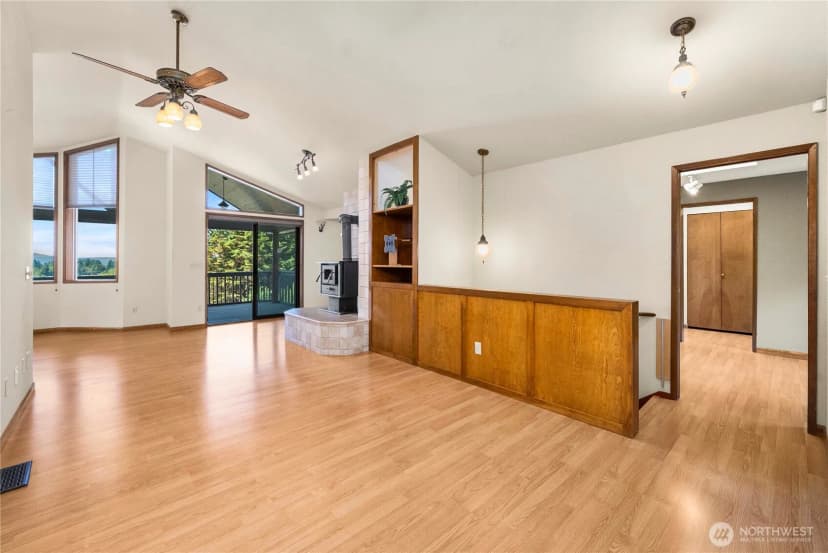 Property photo for 1709 Ne Chelsea Lane, Bremerton photo 9