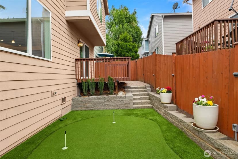 Property photo for 2432 192nd Place Sw, Lynnwood photo 31