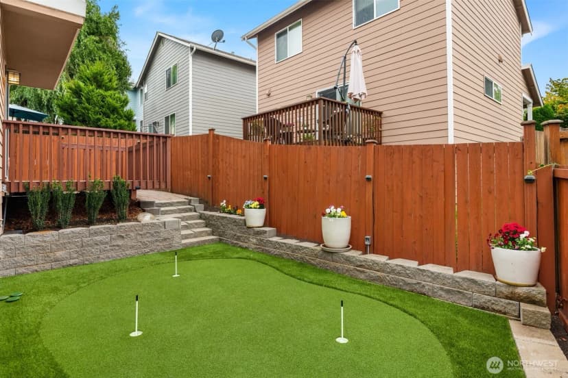Property photo for 2432 192nd Place Sw, Lynnwood photo 32