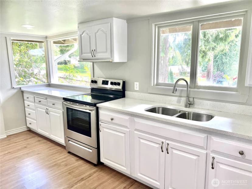 Property photo for 3503 S 272nd Street #b, Kent photo 11