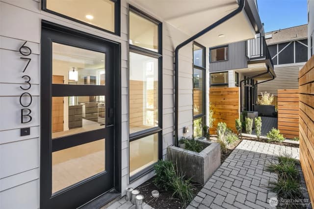 Property photo for 6730 Alonzo Avenue Nw #b, Seattle
