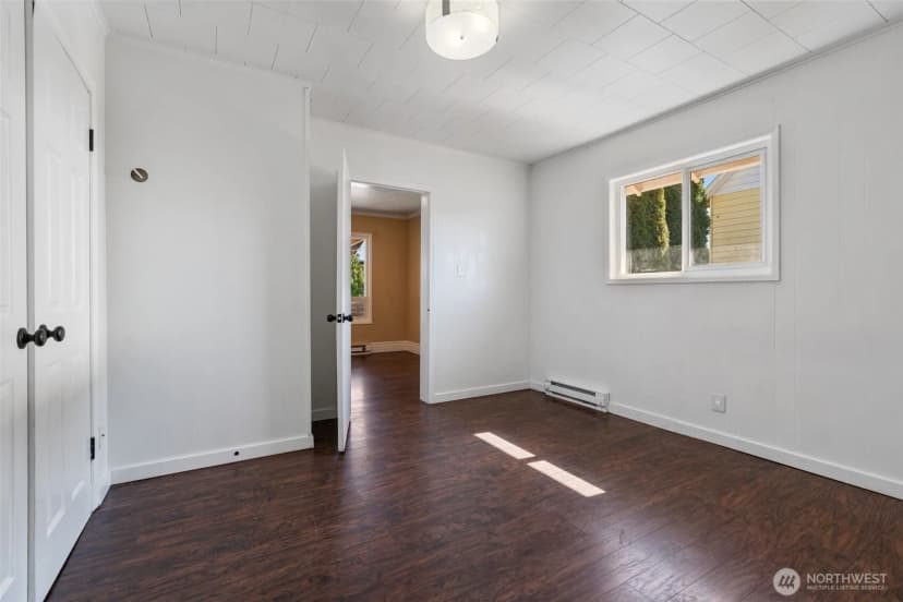 Property photo for 109 S King Street, Centralia photo 16