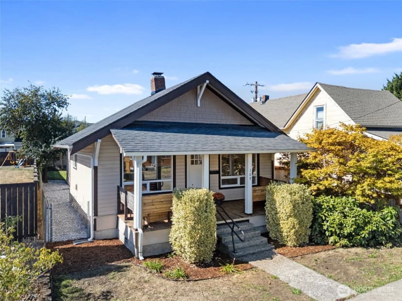 Property photo for 109 S King Street, Centralia photo 6
