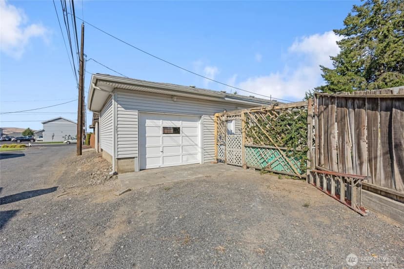Property photo for 247 Ne Ivy, Ephrata photo 7