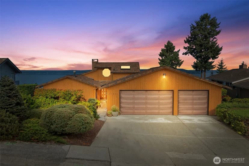Property photo for 27325 10th Place S, Des Moines