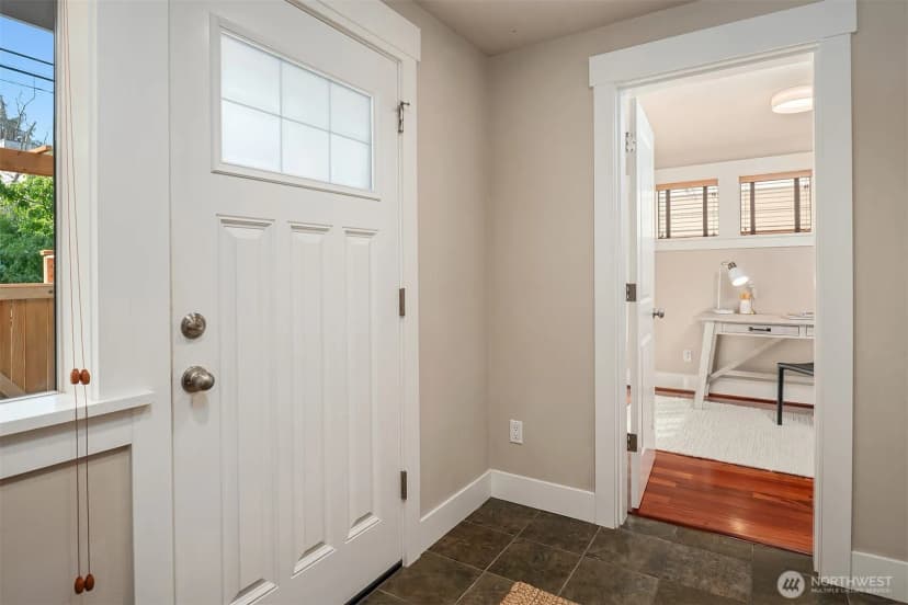 Property photo for 2038 Nw 63rd Street, Seattle photo 5