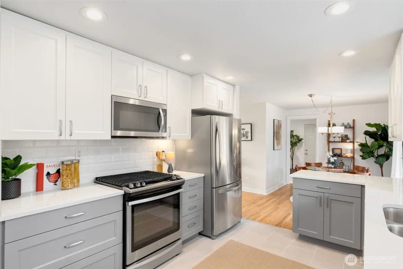 Property photo for 7515 Sw 215th Street, Edmonds photo 8