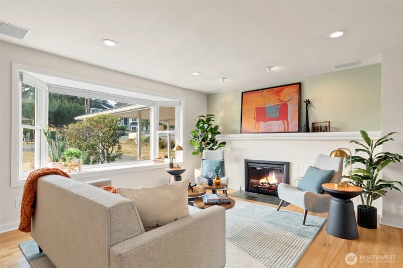 Property photo for 7515 Sw 215th Street, Edmonds photo 4