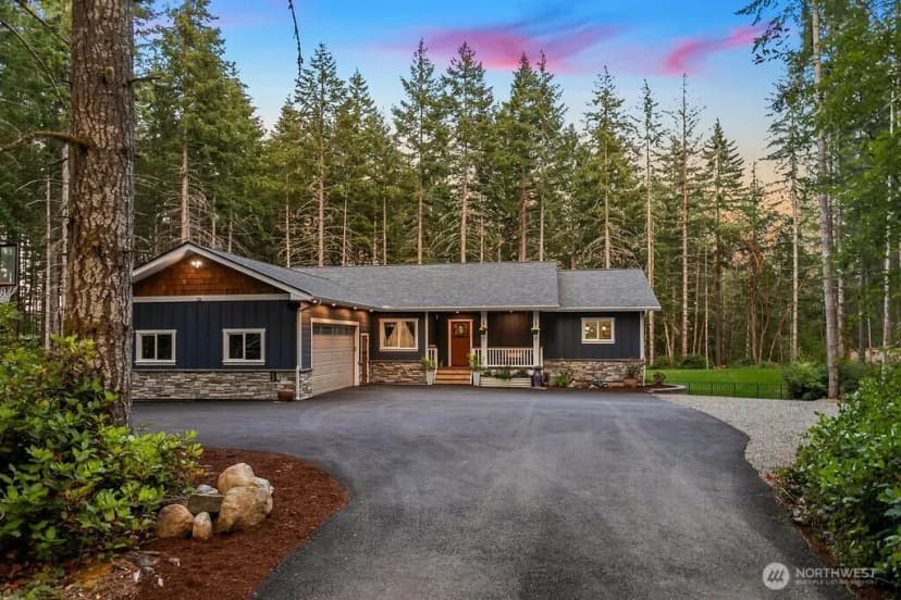 Property photo for 12511 Madrona Road Sw, Port Orchard photo 2