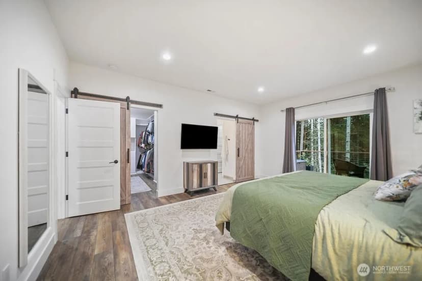Property photo for 12511 Madrona Road Sw, Port Orchard photo 13