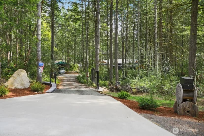 Property photo for 12511 Madrona Road Sw, Port Orchard photo 27