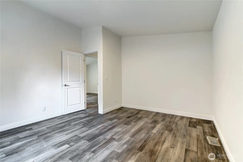 Property photo for 31415 71st Avenue Ct S, Roy photo 20