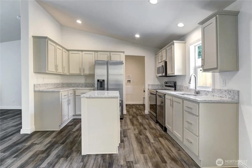Property photo for 31415 71st Avenue Ct S, Roy photo 10