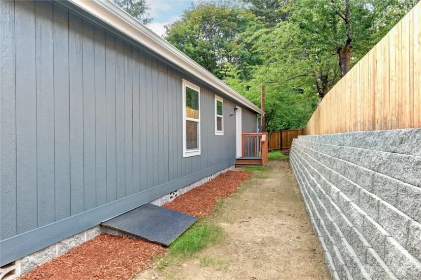 Property photo for 31415 71st Avenue Ct S, Roy photo 23
