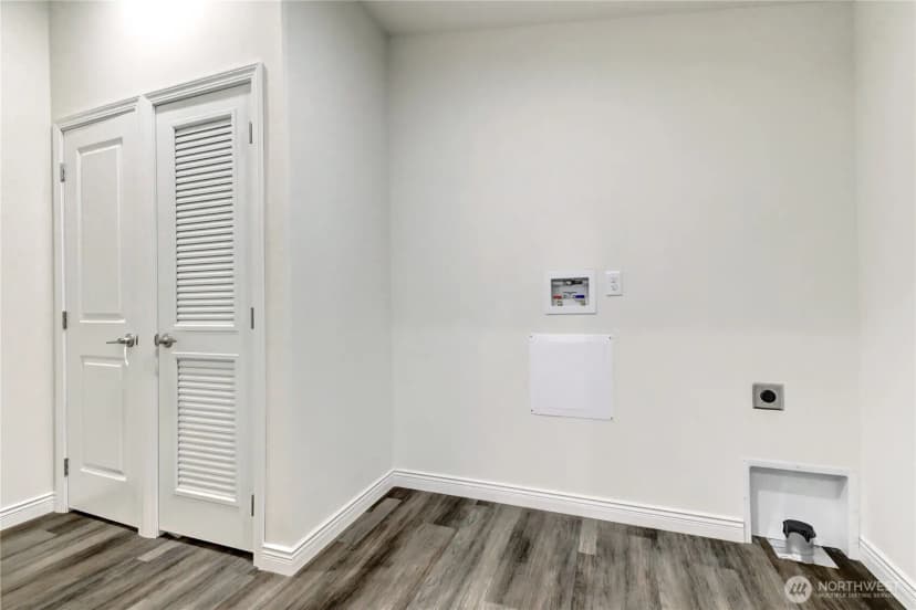 Property photo for 31415 71st Avenue Ct S, Roy photo 21