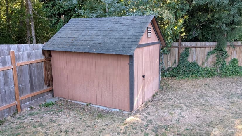 Property photo for 8904 158th Street E, Puyallup photo 17