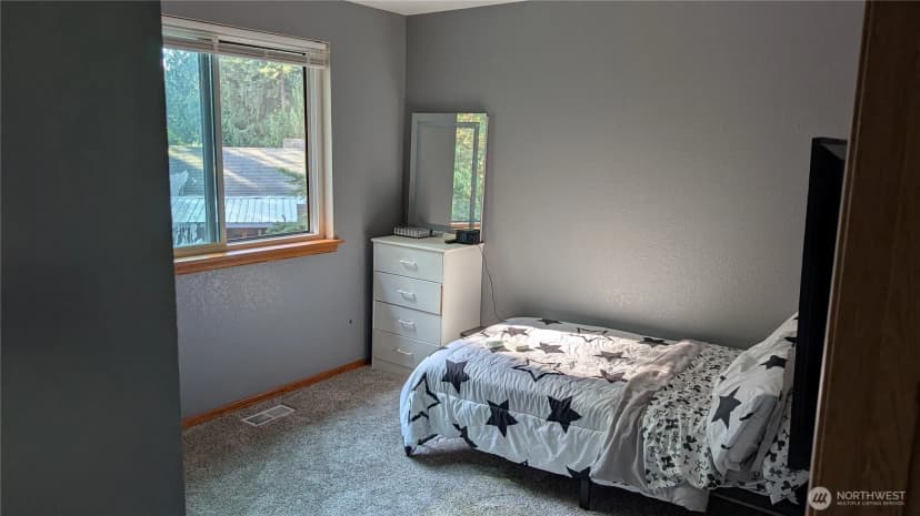 Property photo for 8904 158th Street E, Puyallup photo 9
