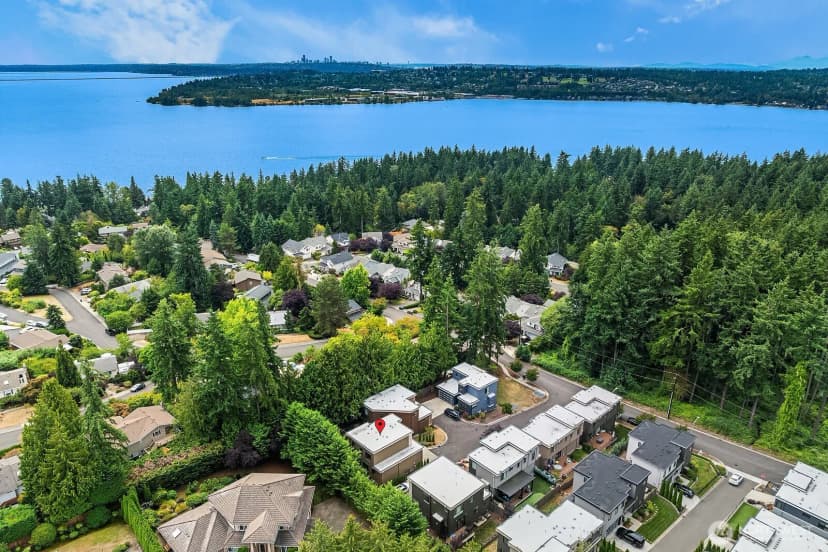 Property photo for 8015 Ne 116th Place, Kirkland photo 40