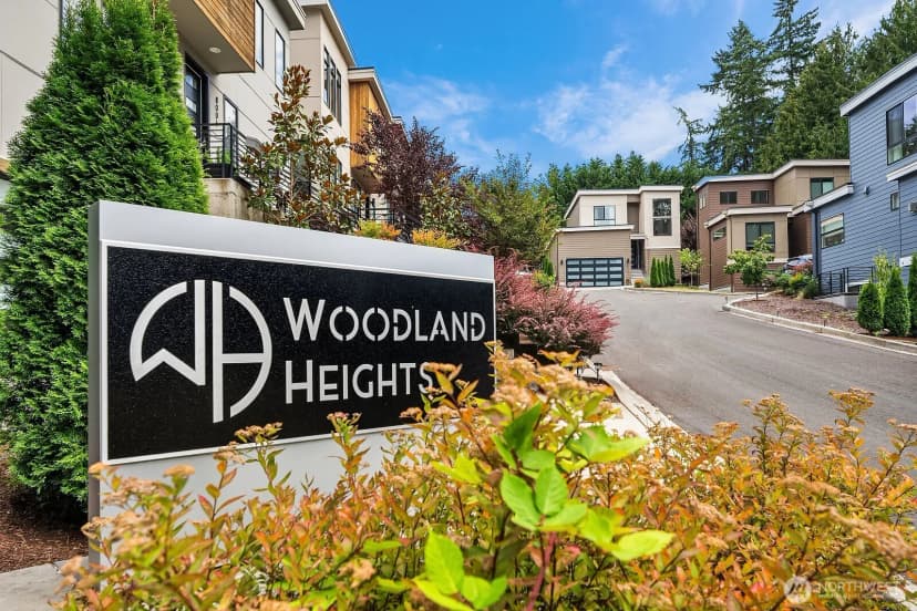 Property photo for 8015 Ne 116th Place, Kirkland photo 33