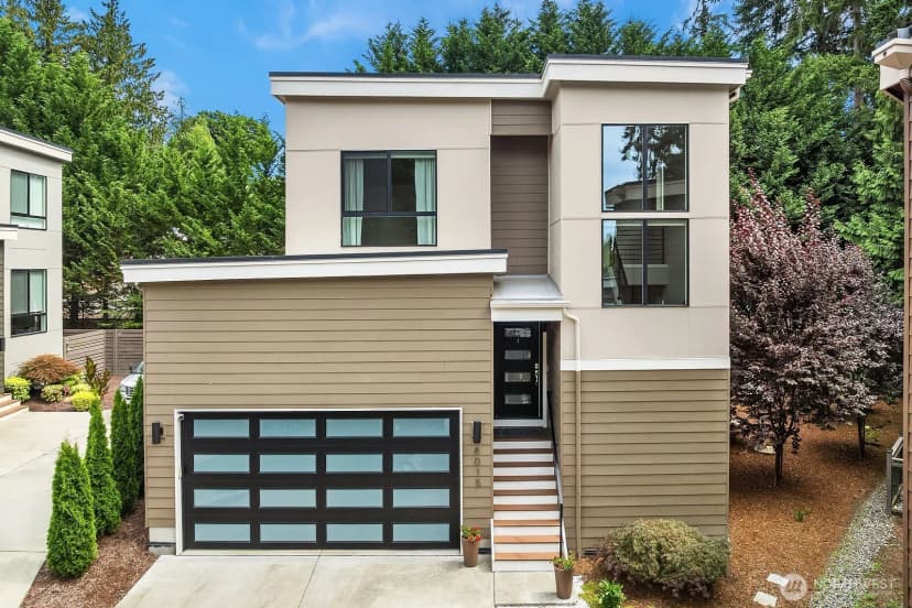 Property photo for 8015 Ne 116th Place, Kirkland photo 35