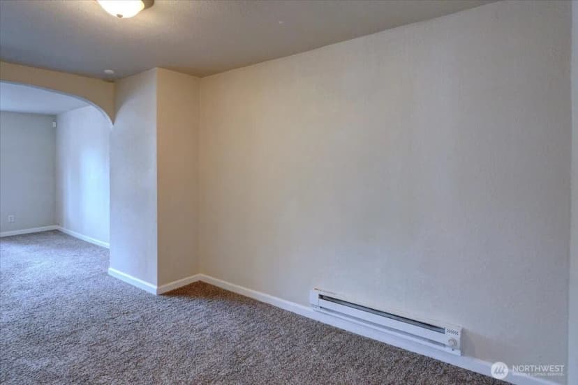 Property photo for 1807 S L Street, Tacoma photo 9
