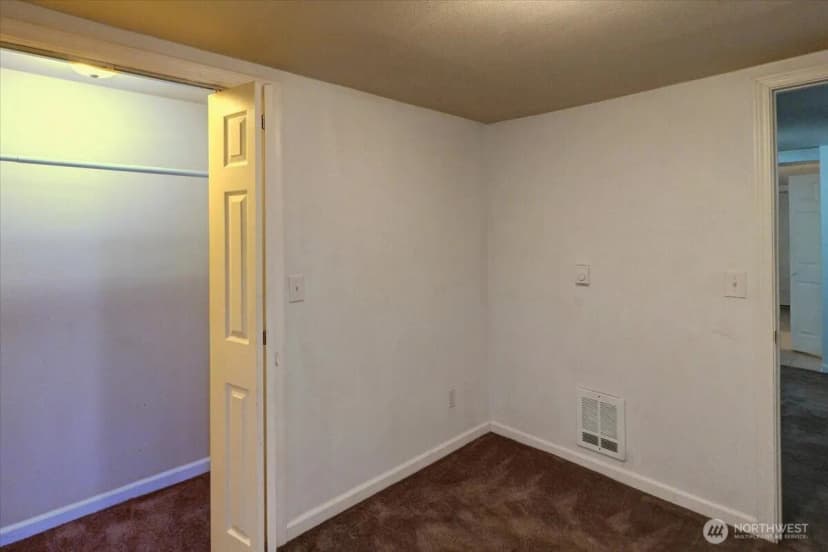 Property photo for 1807 S L Street, Tacoma photo 34