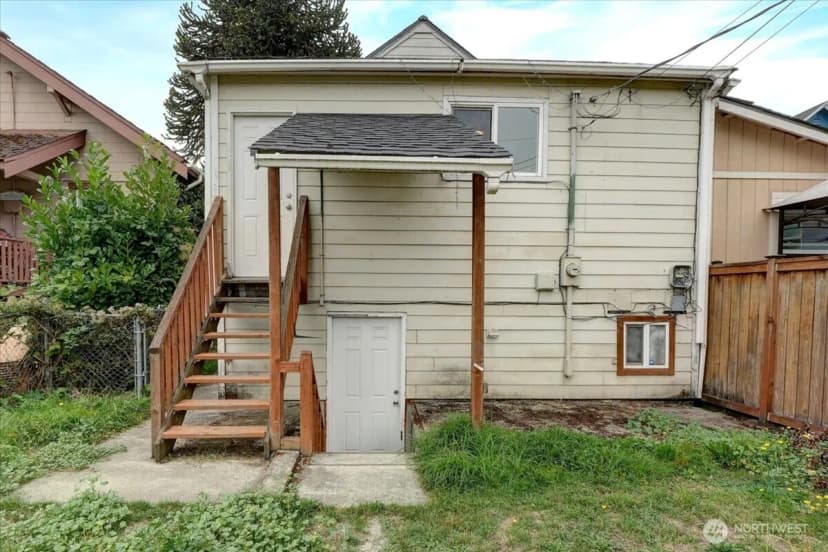 Property photo for 1807 S L Street, Tacoma photo 25