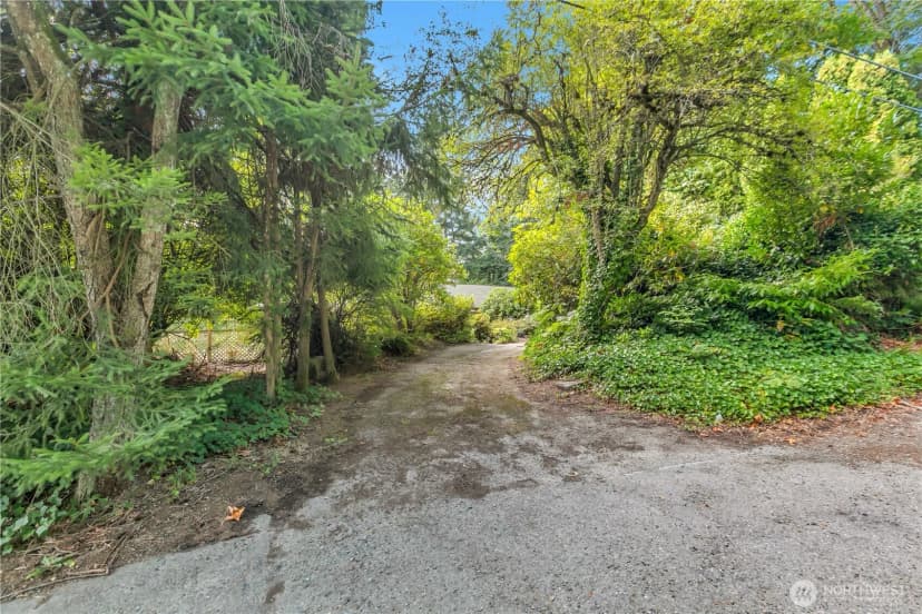 Property photo for 13609 178th Avenue Se, Renton photo 19
